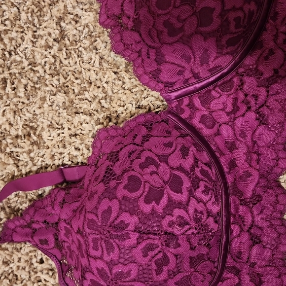 Bra - Picture 3 of 3